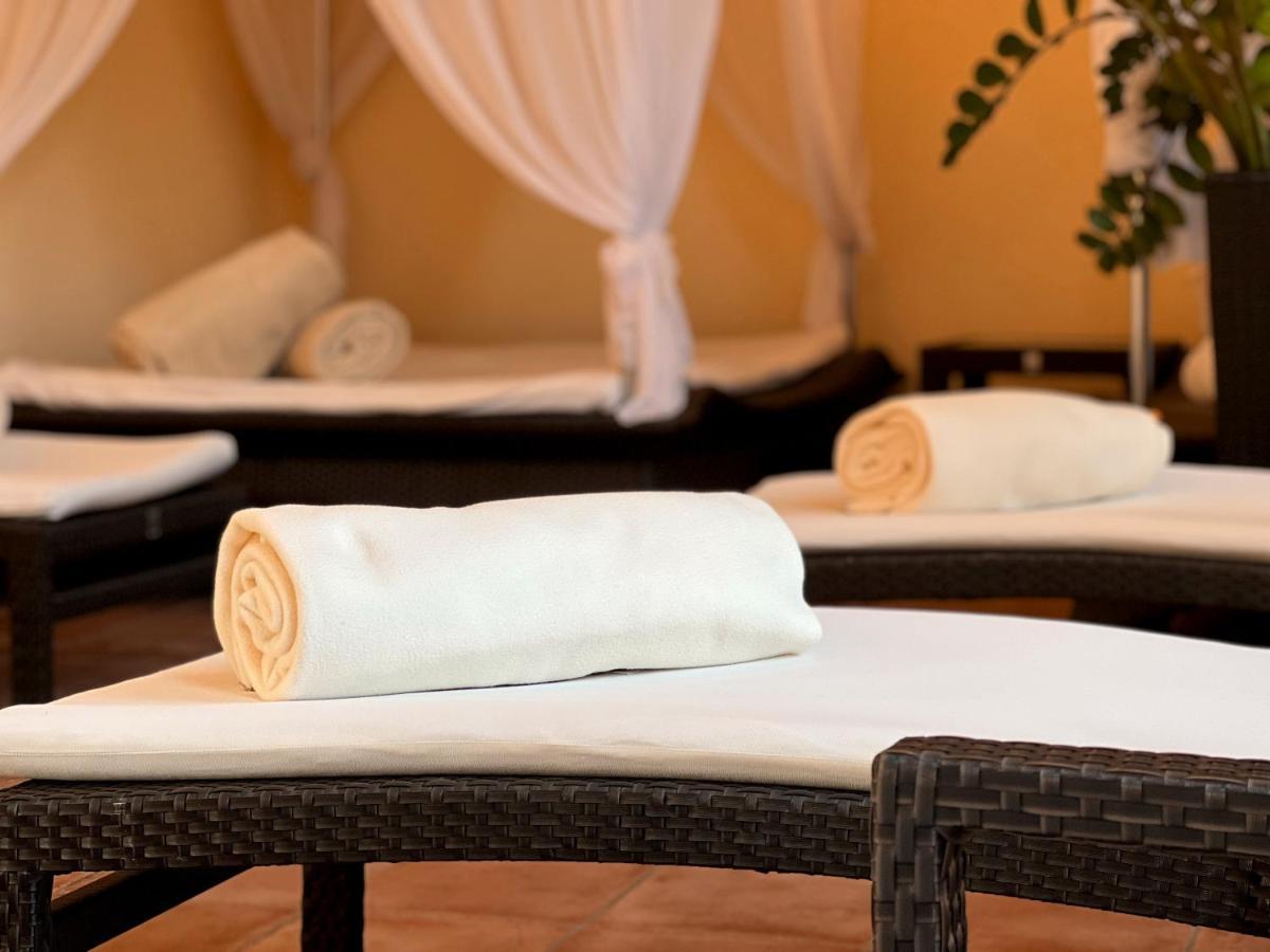 Hotel Am Hirschhorn - Wellness - Spa - And More Wilgartswiesen Exterior photo